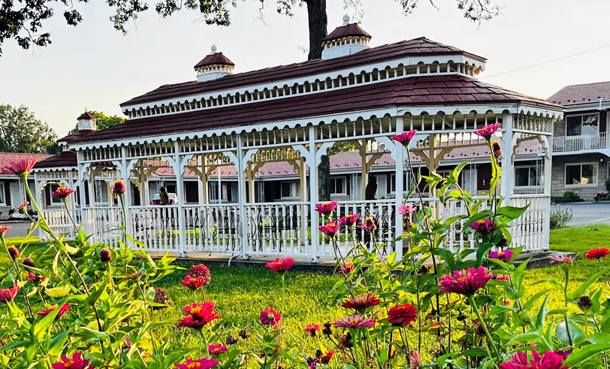 welcome-img-gazebo